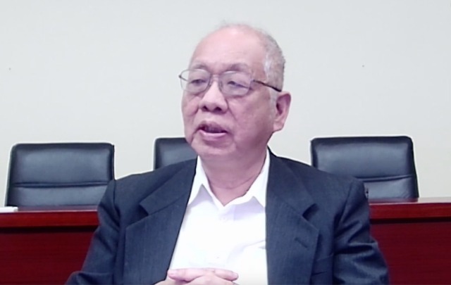 丘成桐發言。學校供圖.jpg