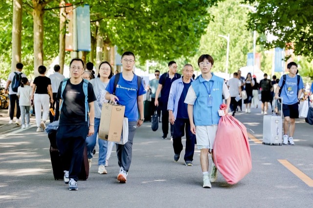 北航迎新現場。學校供圖.jpg